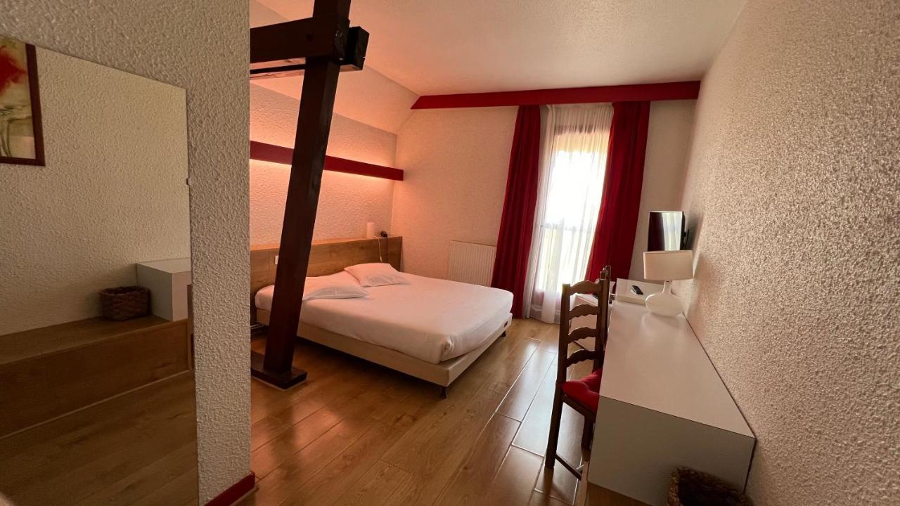 Отель Le Relais De La Sans Fond Fenay Экстерьер фото