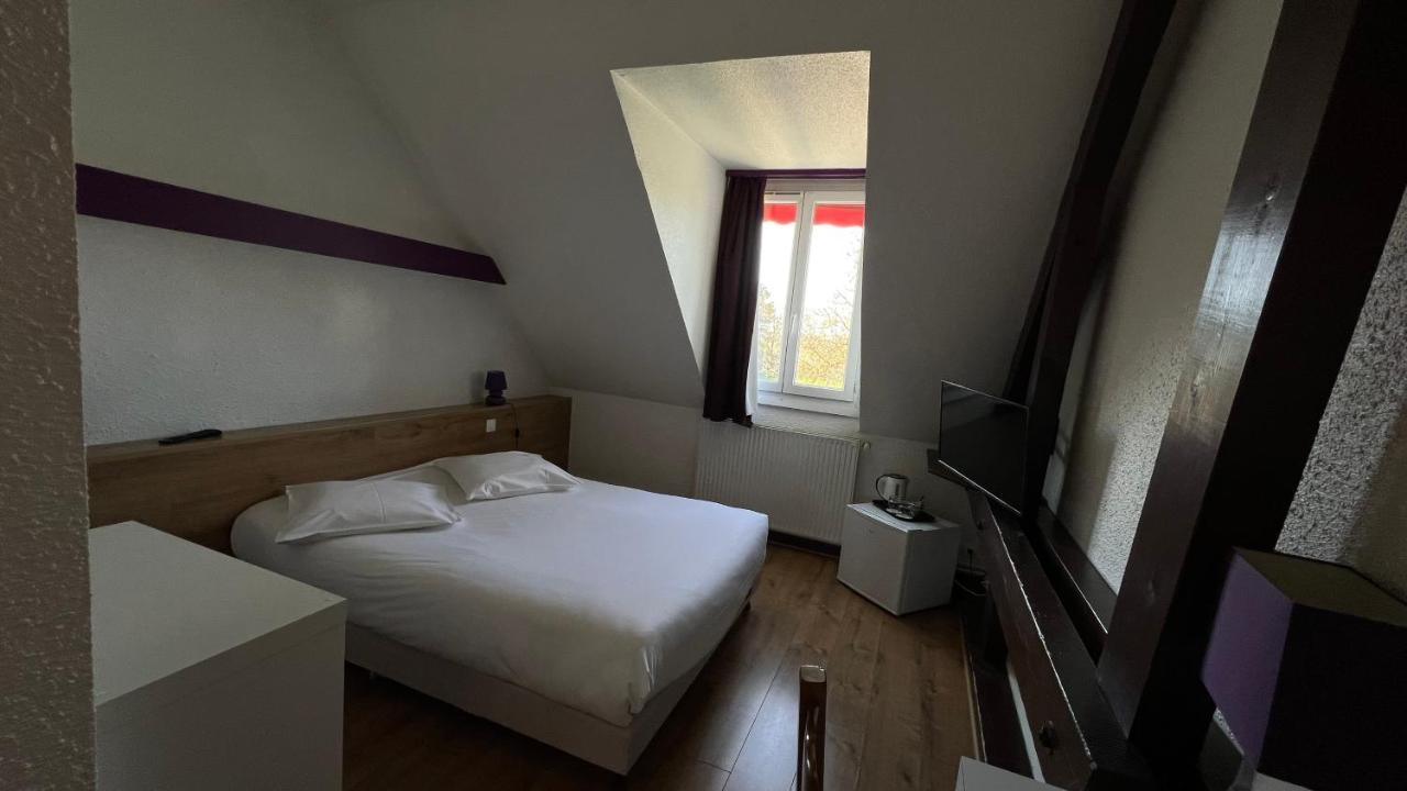 Отель Le Relais De La Sans Fond Fenay Экстерьер фото