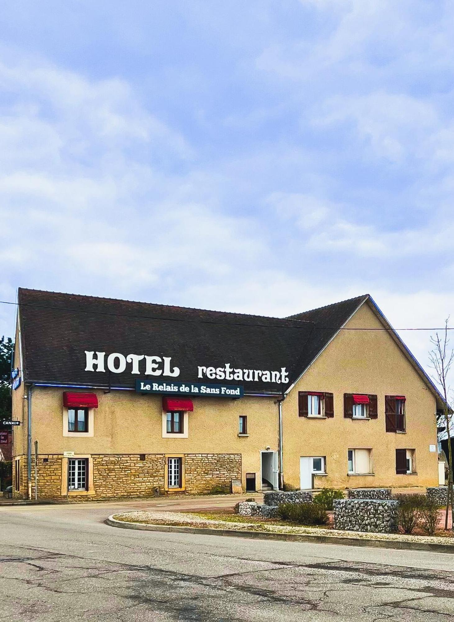 Отель Le Relais De La Sans Fond Fenay Экстерьер фото