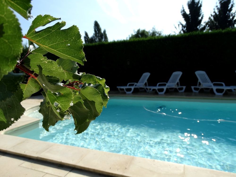 Отель Le Relais De La Sans Fond Fenay Экстерьер фото